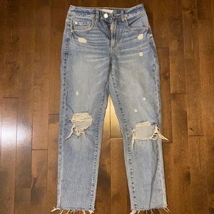 Blue ‘mom’ style denim jeans